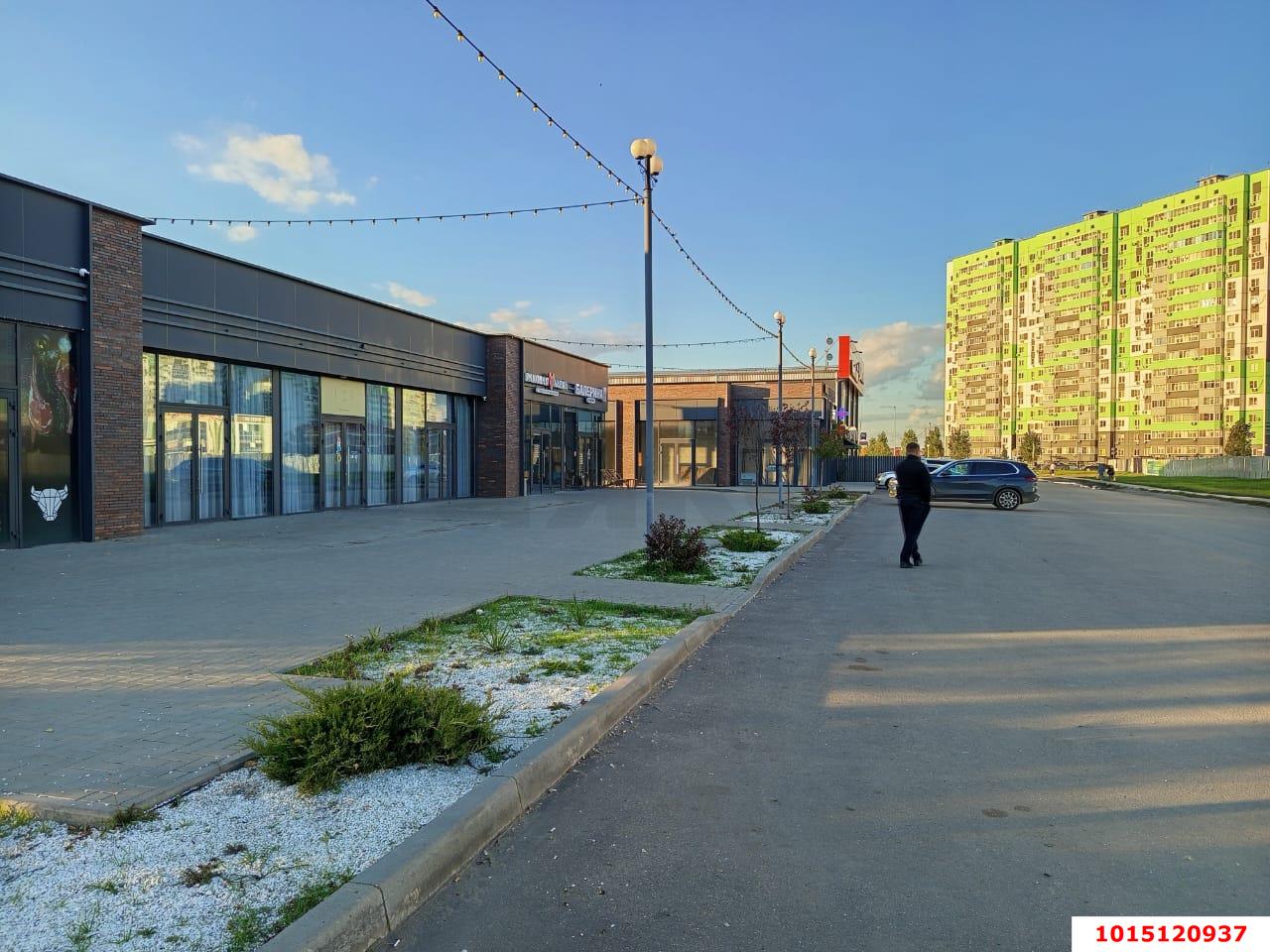 Фото №3: Торговое помещение 135&nbsp;м², 1/1&nbsp;эт. - Плодородный, мкр. Прикубанский внутригородской округ, ул. Планерная, 13