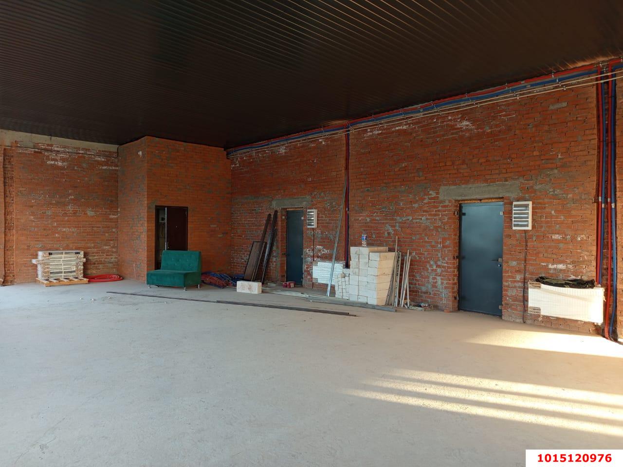 Фото №6: Торговое помещение 170&nbsp;м², 1/1&nbsp;эт. - Плодородный, мкр. Прикубанский внутригородской округ, пр-д Черёмуховый, 29