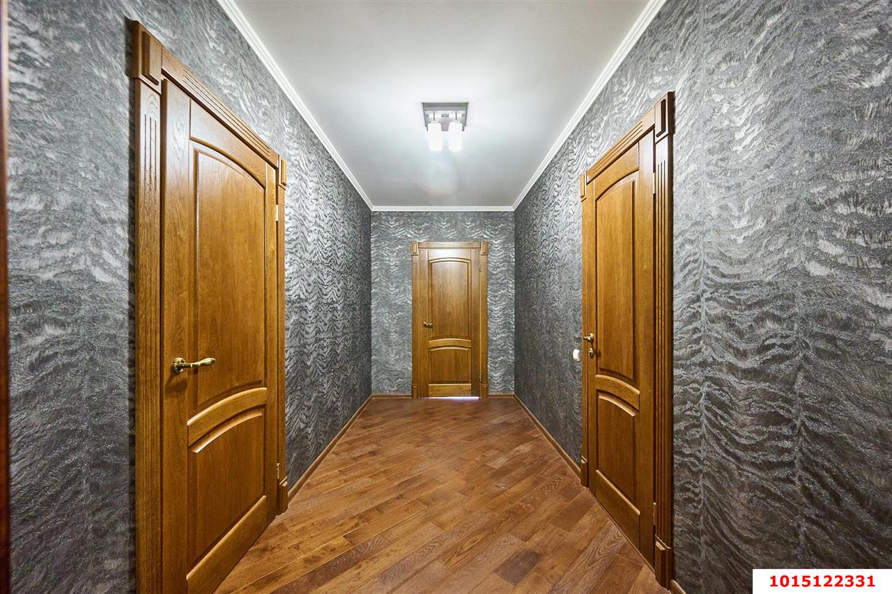 Фото №4: 2-комнатная квартира 96&nbsp;м², 3/16&nbsp;эт. - Краснодар, Карасунский внутригородской округ, мкр. Черёмушки, ул. Ставропольская, 179/1