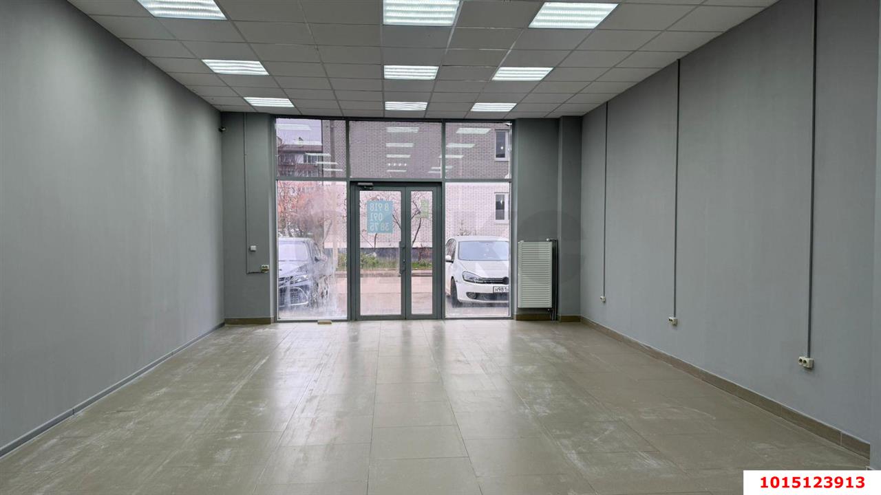 Фото №6: Торговое помещение 60&nbsp;м², 1/2&nbsp;эт. - Южный, ул. Войсковая, 8/5