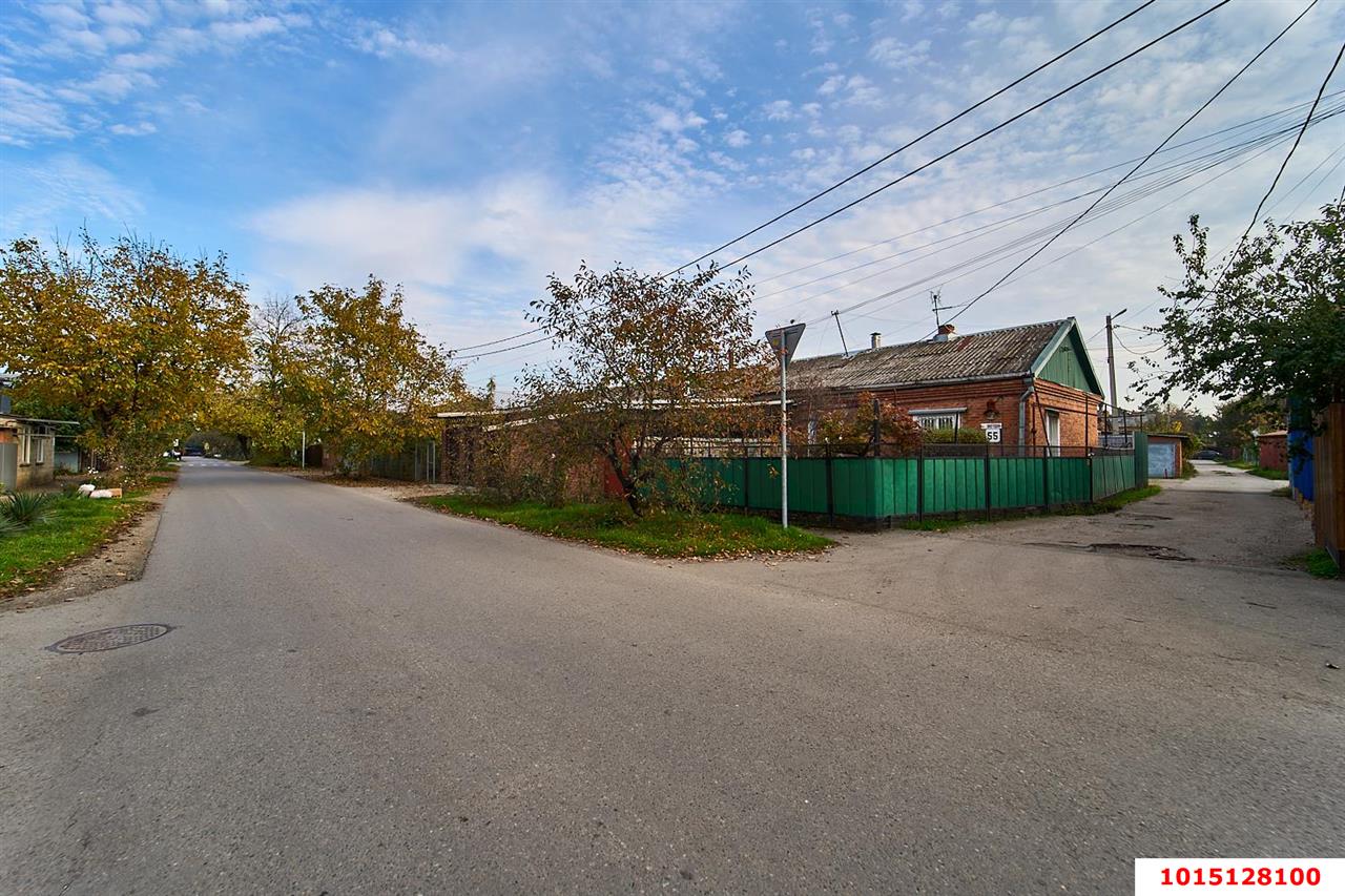 Фото №15: 3-комнатная квартира 46&nbsp;м², 1/1&nbsp;эт. - Краснодар, Прикубанский внутригородской округ, мкр. Славянский, ул. имени Толстого, 34