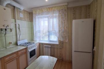 Фото №1: 2-комнатная квартира 46 м², 3/5 эт. - Краснодар, мкр. Центральный, ул. Щорса, 49