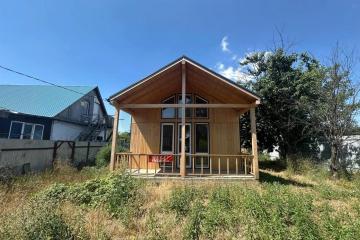 Фото №1: Дом 65 м² + 4 сот., 1 эт. - Урожайное, мкр. Карасунский внутригородской округ, ул. Алычёвая, 79
