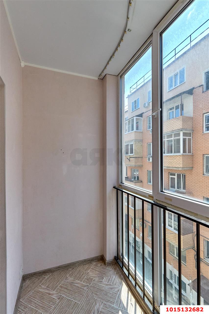 Фото №9: 1-комнатная квартира 43&nbsp;м², 4/8&nbsp;эт. - Краснодар, Прикубанский внутригородской округ, мкр. Музыкальный, ул. имени И.И. Дунаевского, 8
