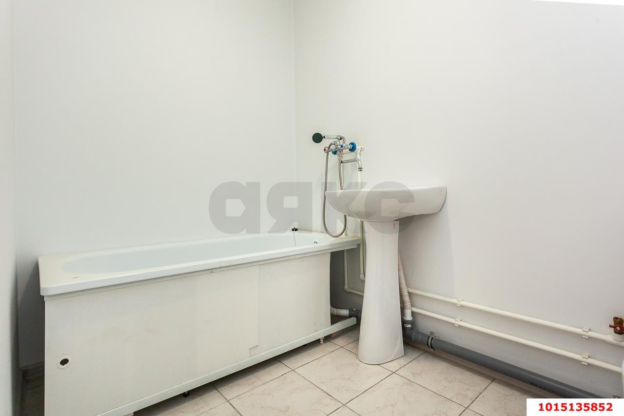 Фото №9: 1-комнатная квартира 43&nbsp;м², 14/16&nbsp;эт. - Краснодар, Карасунский внутригородской округ, мкр. Почтовый, ул. имени Валерия Гассия, 20