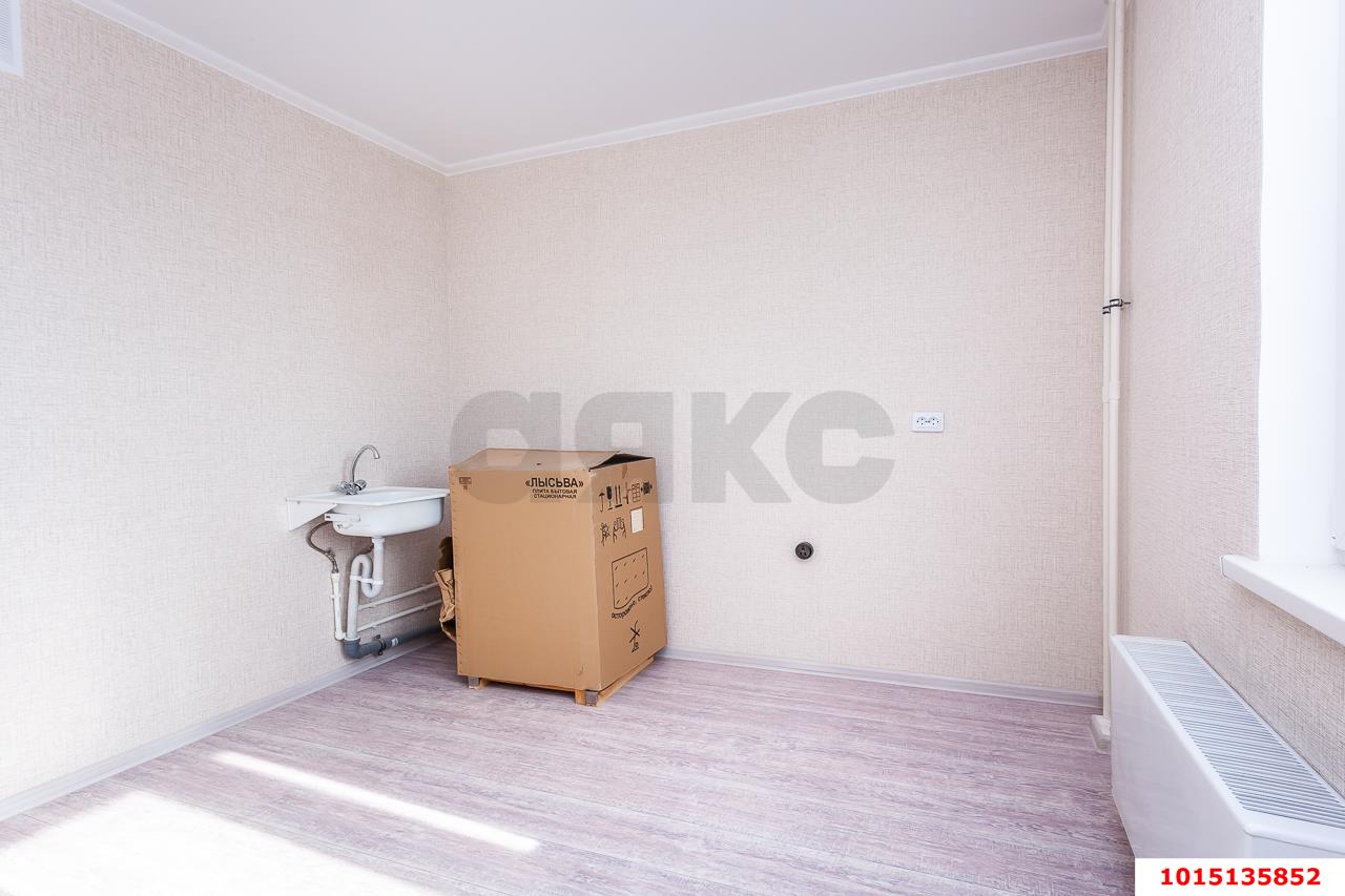 Фото №3: 1-комнатная квартира 43&nbsp;м², 14/16&nbsp;эт. - Краснодар, Карасунский внутригородской округ, мкр. Почтовый, ул. имени Валерия Гассия, 20