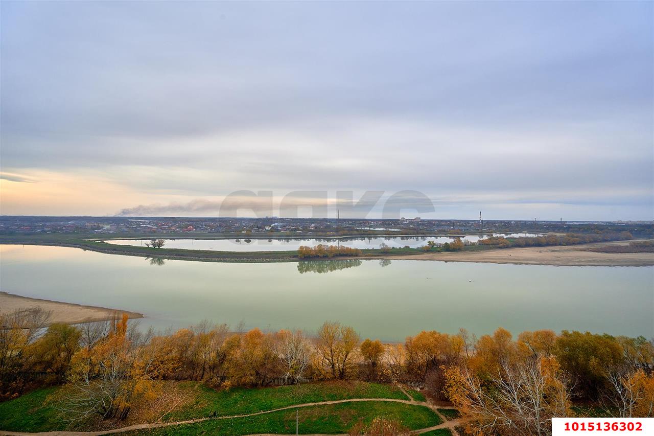 Фото №17: 2-комнатная квартира 98&nbsp;м², 13/24&nbsp;эт. - Краснодар, Западный внутригородской округ, ЖК Новый Город, мкр. Юбилейный, б-р Клары Лучко, 16