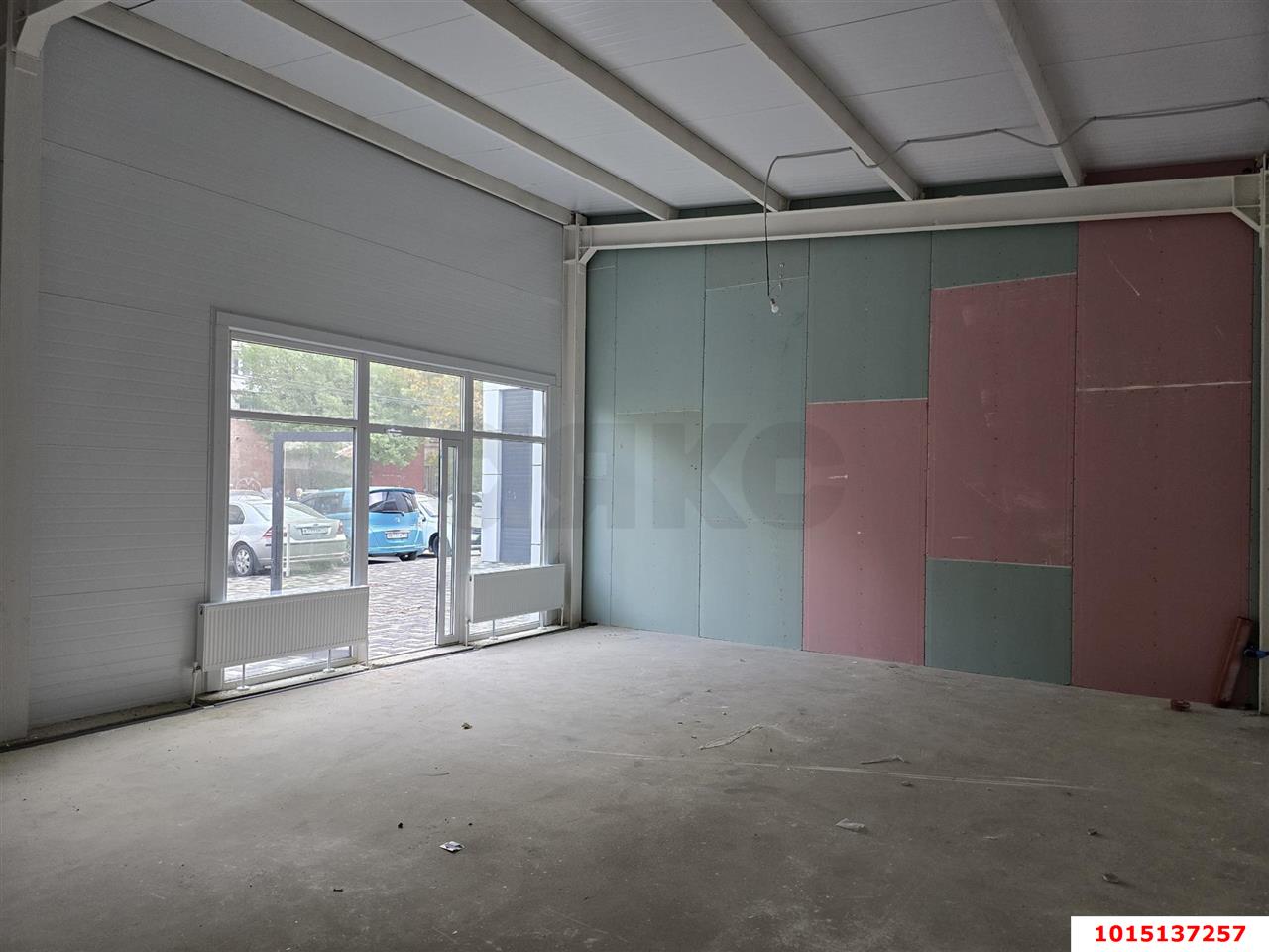 Фото №4: Торговое помещение 58&nbsp;м², 1/1&nbsp;эт. - Краснодар, Карасунский внутригородской округ, мкр. Камвольно-суконный Комбинат, ул. 1-я Заречная, 56