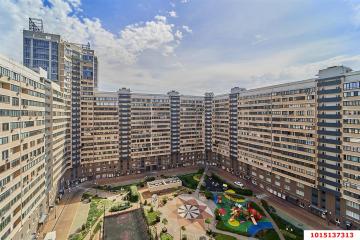 Фото №1: 3-комнатная квартира 76&nbsp;м², 15/17&nbsp;эт. - Краснодар, мкр. Центральный, ул. Будённого, 129