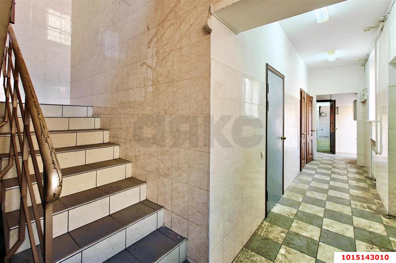 Фото №10: Отдельное здание 150&nbsp;м², 1/2&nbsp;эт. - Краснодар, Западный внутригородской округ, мкр. Фестивальный, ул. Бабушкина, 148