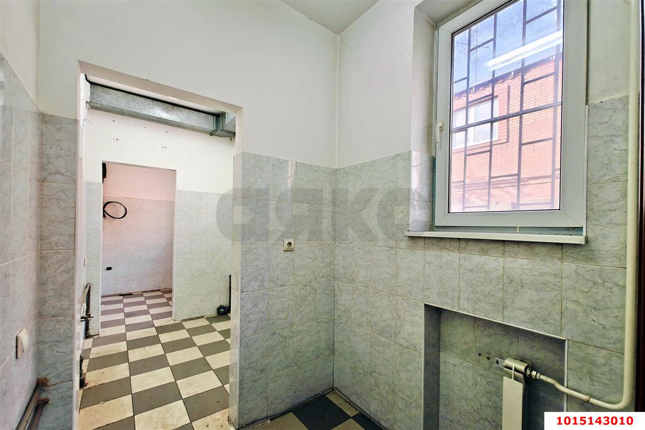 Фото №6: Отдельное здание 150&nbsp;м², 1/2&nbsp;эт. - Краснодар, Западный внутригородской округ, мкр. Фестивальный, ул. Бабушкина, 148
