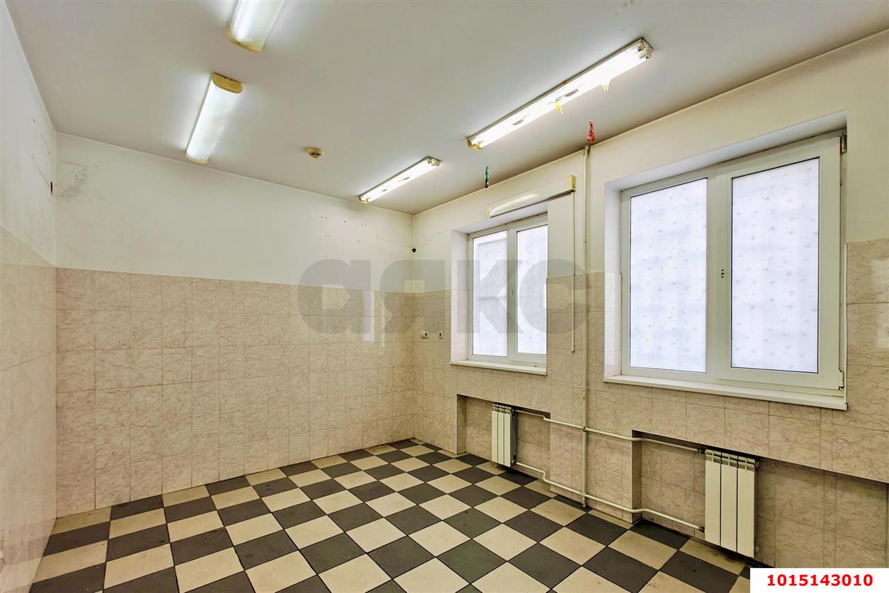 Фото №15: Отдельное здание 150&nbsp;м², 1/2&nbsp;эт. - Краснодар, Западный внутригородской округ, мкр. Фестивальный, ул. Бабушкина, 148