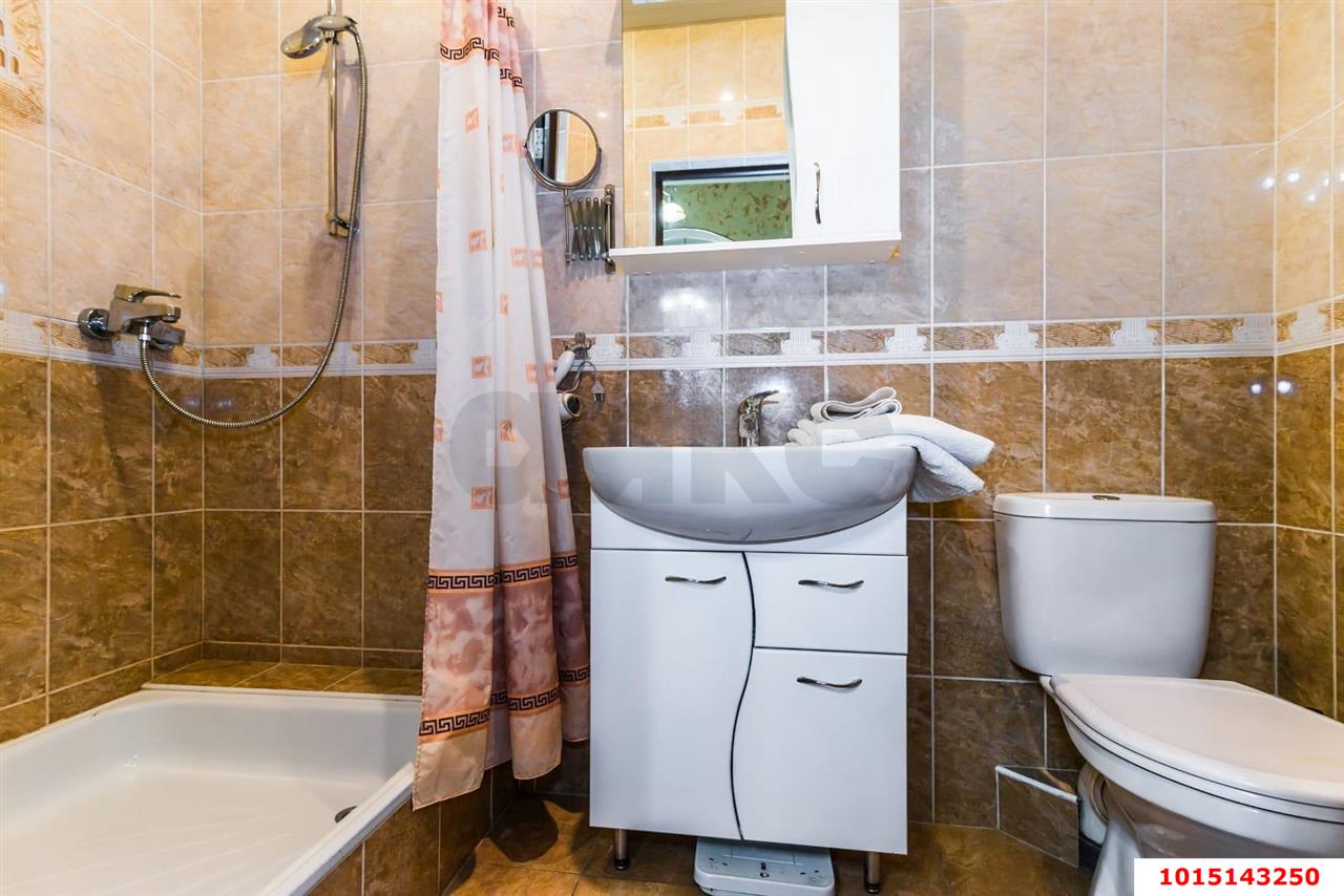 Фото №10: Дом 500&nbsp;м² + 6&nbsp;сот., 3&nbsp;эт. - Краснодар, Западный внутригородской округ, мкр. Фестивальный, ул. Карла Маркса, 108