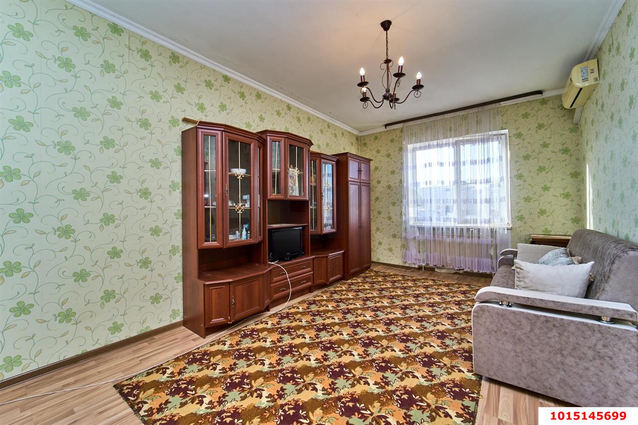 Фото №2: 1-комнатная квартира 38&nbsp;м², 3/3&nbsp;эт. - Краснодар, Прикубанский внутригородской округ, Калинино, мкр. Завод Радиоизмерительных Приборов, ул. Каравайная, 33