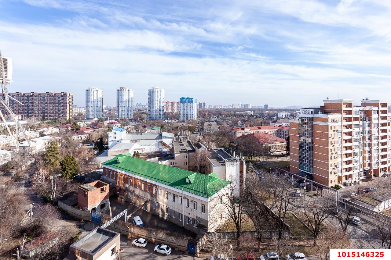 Фото №2: 4-комнатная квартира 166&nbsp;м², 13/20&nbsp;эт. - Краснодар, Западный внутригородской округ, мкр. ЖК Оазис, ул. Клубная, 11