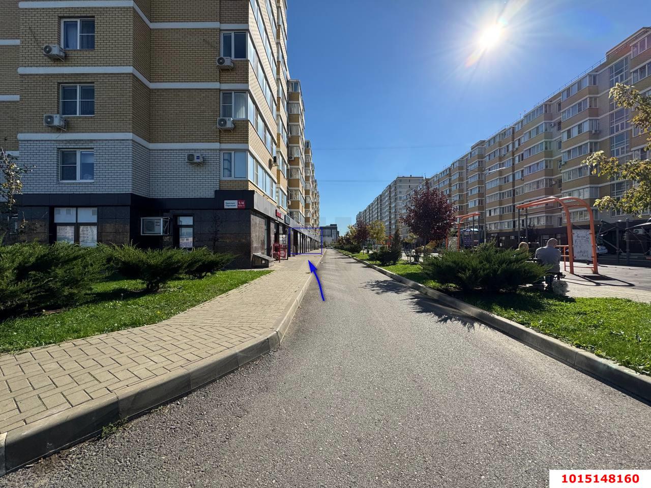Фото №8: Торговое помещение 55&nbsp;м², 1/8&nbsp;эт. - Краснодар, Прикубанский внутригородской округ, Славянский, мкр. Светлоград, ул. Красных Партизан, 1/4к3