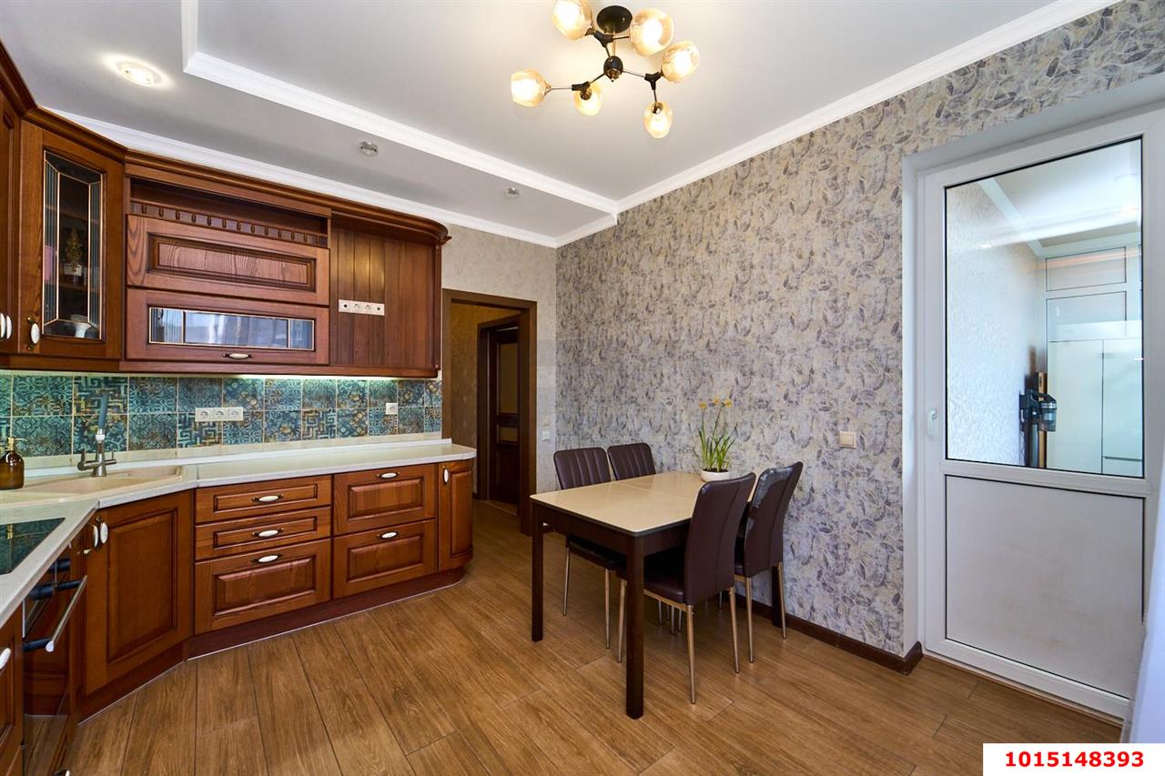 Фото №4: 2-комнатная квартира 78&nbsp;м², 6/19&nbsp;эт. - Краснодар, Западный внутригородской округ, мкр. Фестивальный, пр-д Дальний, 9к2