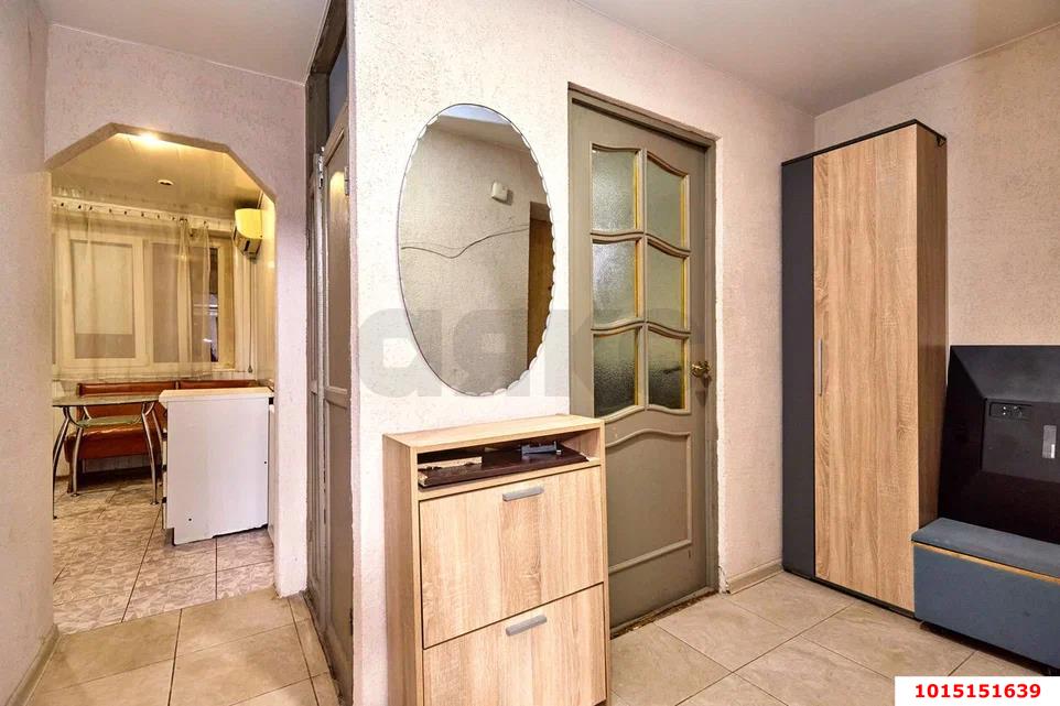 Фото №12: 2-комнатная квартира 50&nbsp;м², 2/5&nbsp;эт. - Краснодар, Западный внутригородской округ, мкр. Центральный, ул. Мира, 40