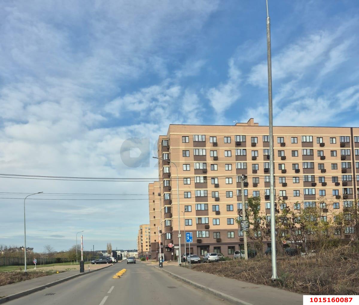 Фото №4: Торговое помещение 41&nbsp;м², 1/7&nbsp;эт. - Краснодар, Прикубанский внутригородской округ, мкр. жилой комплекс Новые Сезоны, ул. Скандинавская, 1