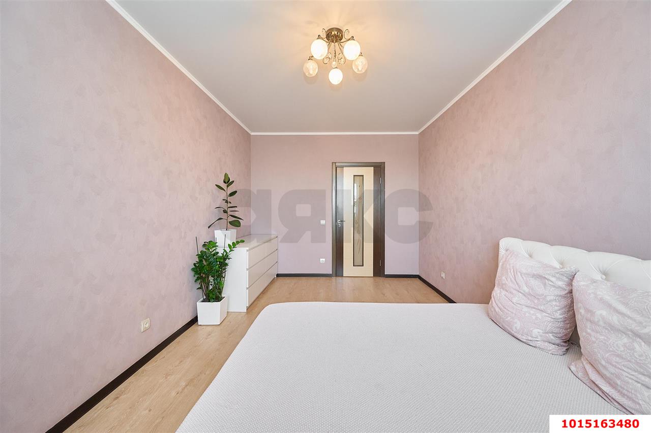 Фото №5: 2-комнатная квартира 67&nbsp;м², 9/14&nbsp;эт. - Краснодар, Прикубанский внутригородской округ, Горхутор, мкр. жилой комплекс Сокольники, ул. имени М.Е. Соколова, 86к1