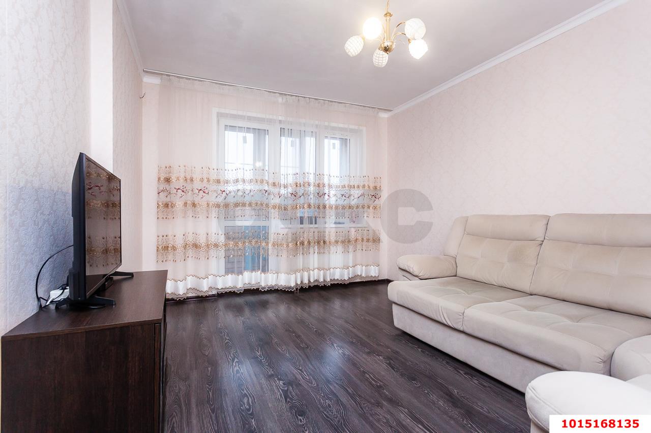 Фото №1: 2-комнатная квартира 55&nbsp;м², 15/25&nbsp;эт. - Краснодар, Прикубанский внутригородской округ, Панорама, мкр. ЖК Перспектива, ул. им. Героя Сарабеева В.И., 9