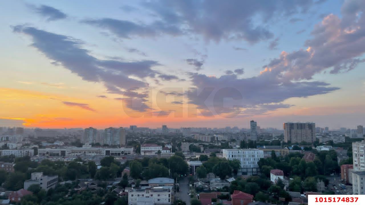 Фото №18: Пентхаус 147&nbsp;м², 17/18&nbsp;эт. - Краснодар, Центральный внутригородской округ, жилой комплекс имени Чехова, мкр. Дубинка, ул. Линейная, 23