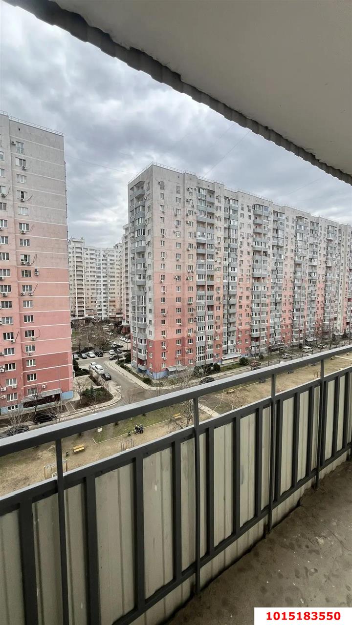 Фото №8: 1-комнатная квартира 52&nbsp;м², 8/17&nbsp;эт. - Краснодар, Прикубанский внутригородской округ, мкр. имени Маршала Жукова, ул. Александра Покрышкина, 2/1