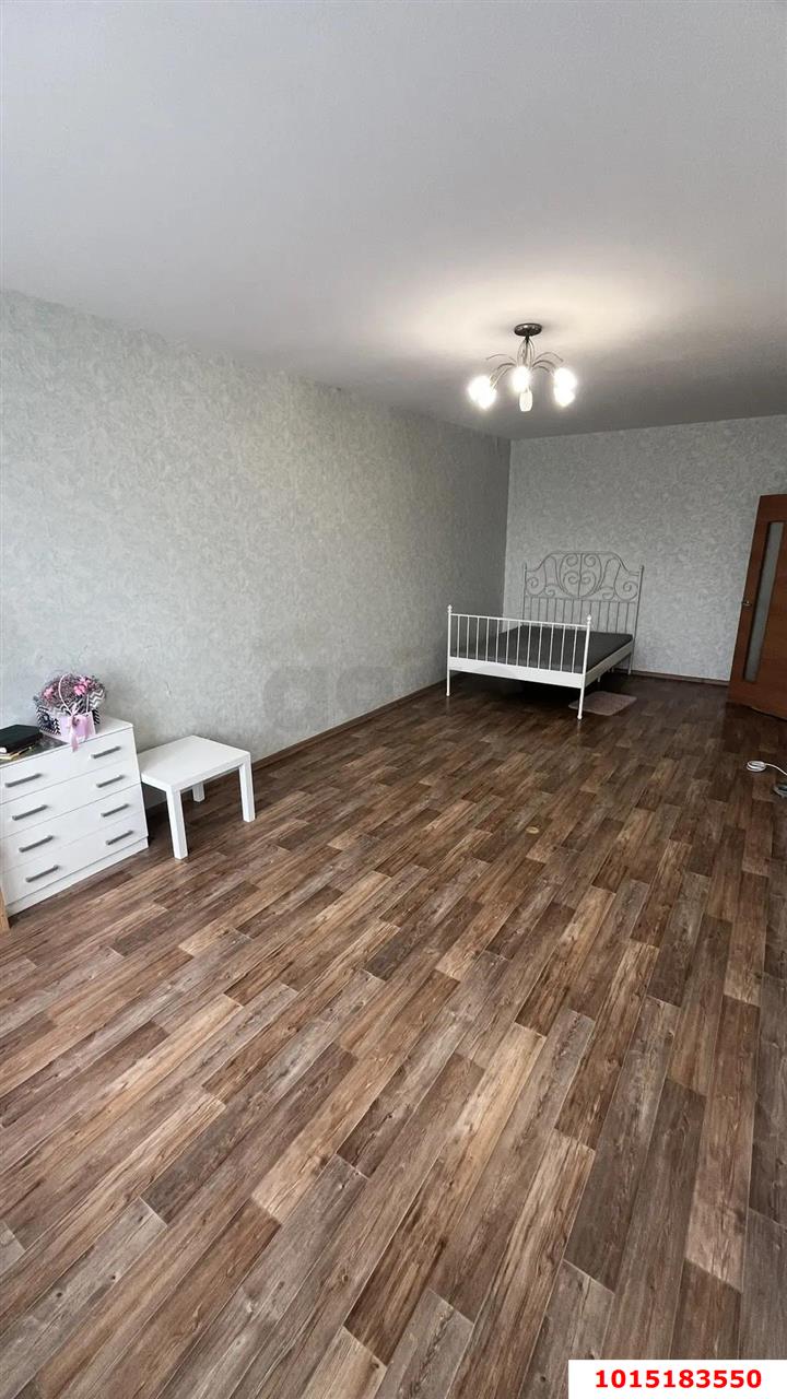 Фото №3: 1-комнатная квартира 52&nbsp;м², 8/17&nbsp;эт. - Краснодар, Прикубанский внутригородской округ, мкр. имени Маршала Жукова, ул. Александра Покрышкина, 2/1