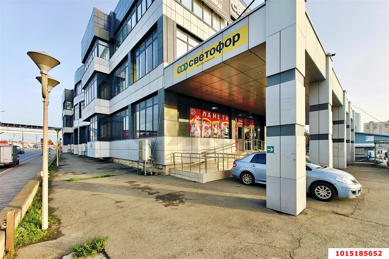 Фото №2: Офисное помещение 815&nbsp;м², 3/3&nbsp;эт. - Краснодар, Карасунский внутригородской округ, мкр. Комсомольский, ул. Уральская, 210/9
