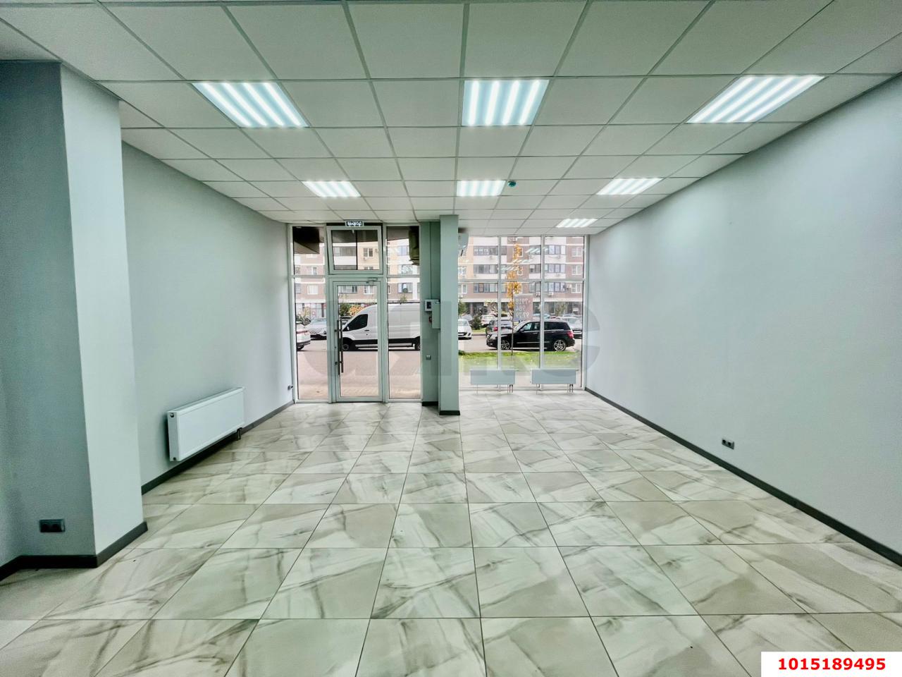 Фото №3: Торговое помещение 45&nbsp;м², 1/19&nbsp;эт. - Краснодар, Прикубанский внутригородской округ, Россинского, мкр. жилой комплекс Red777, ул. Адмирала Крузенштерна, 5