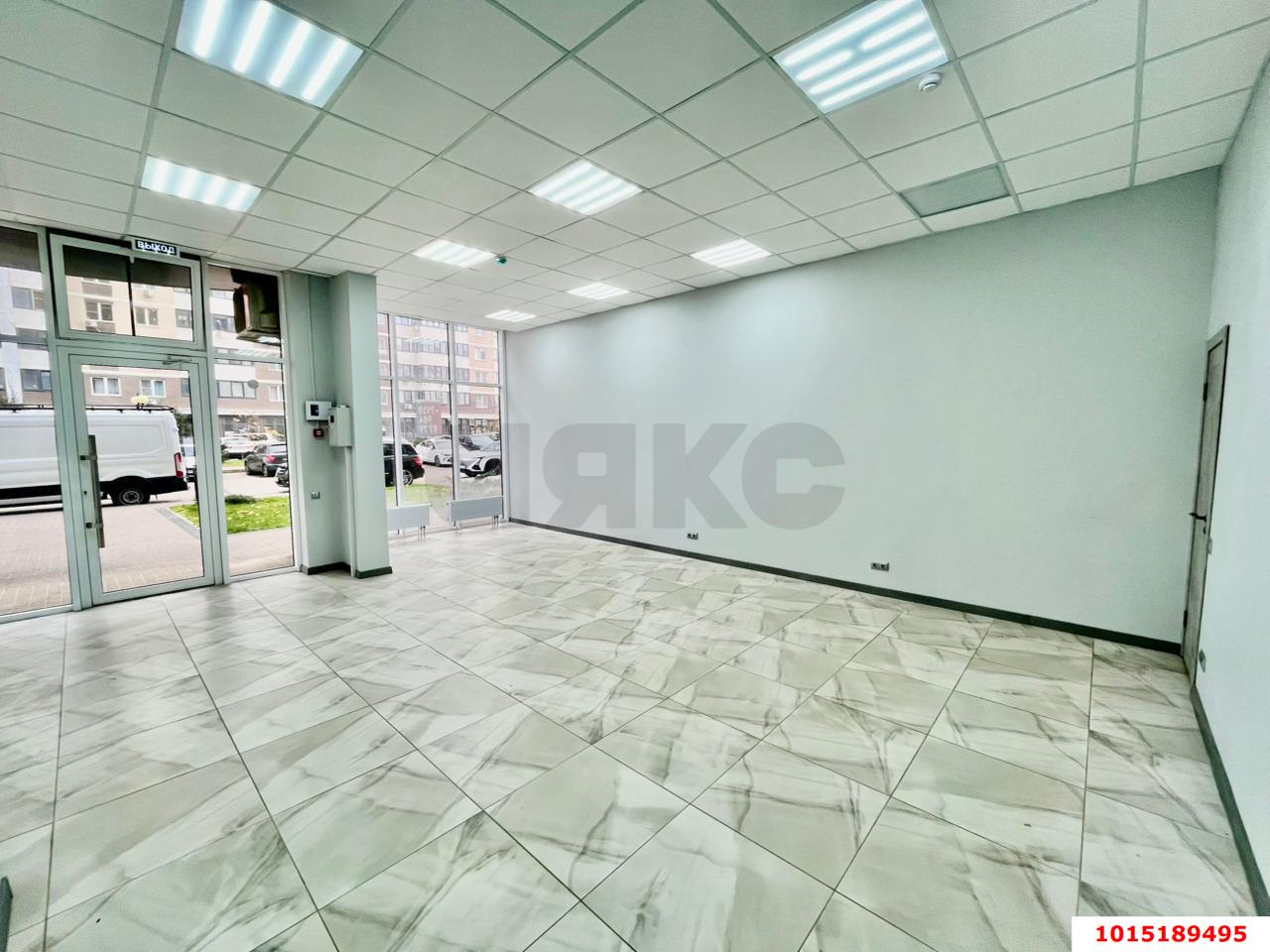 Фото №2: Торговое помещение 45&nbsp;м², 1/19&nbsp;эт. - Краснодар, Прикубанский внутригородской округ, Россинского, мкр. жилой комплекс Red777, ул. Адмирала Крузенштерна, 5