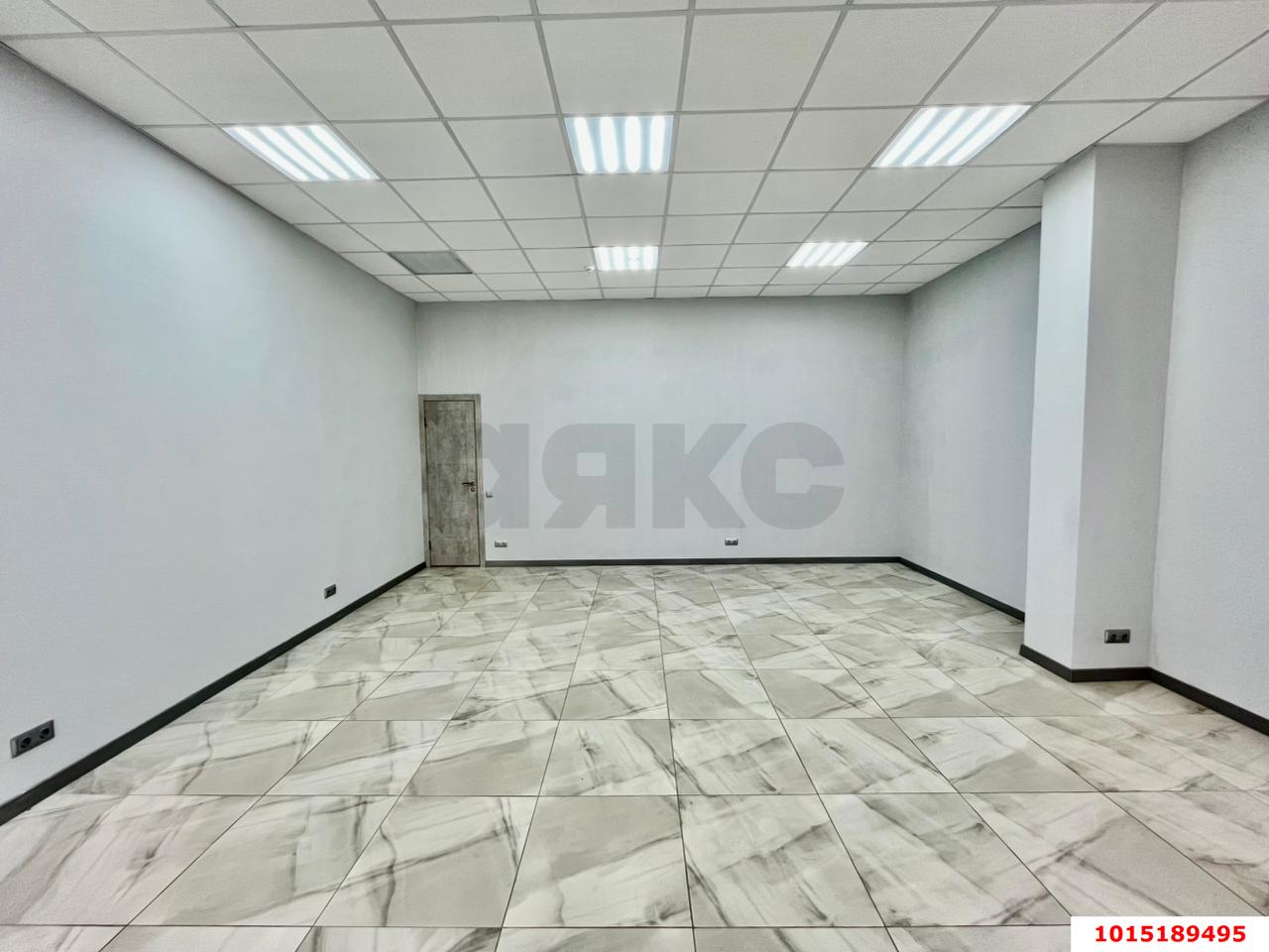 Фото №6: Торговое помещение 45&nbsp;м², 1/19&nbsp;эт. - Краснодар, Прикубанский внутригородской округ, Россинского, мкр. жилой комплекс Red777, ул. Адмирала Крузенштерна, 5
