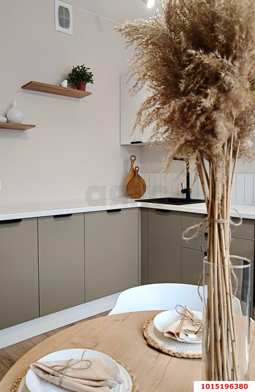 Фото №4: 2-комнатная квартира 48&nbsp;м², 13/16&nbsp;эт. - Краснодар, Карасунский внутригородской округ, мкр. ЖК Смородина, ул. имени Владимира Жириновского, 1