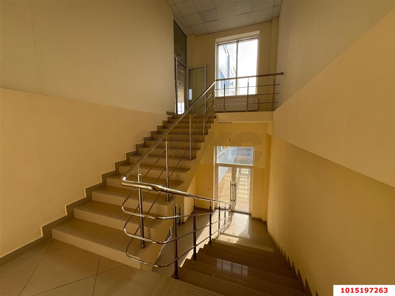 Фото №4: Отдельное здание 1363&nbsp;м², 1/2&nbsp;эт. - Кореновск, мкр. 1-й квартал, ул. Розы Люксембург, 67