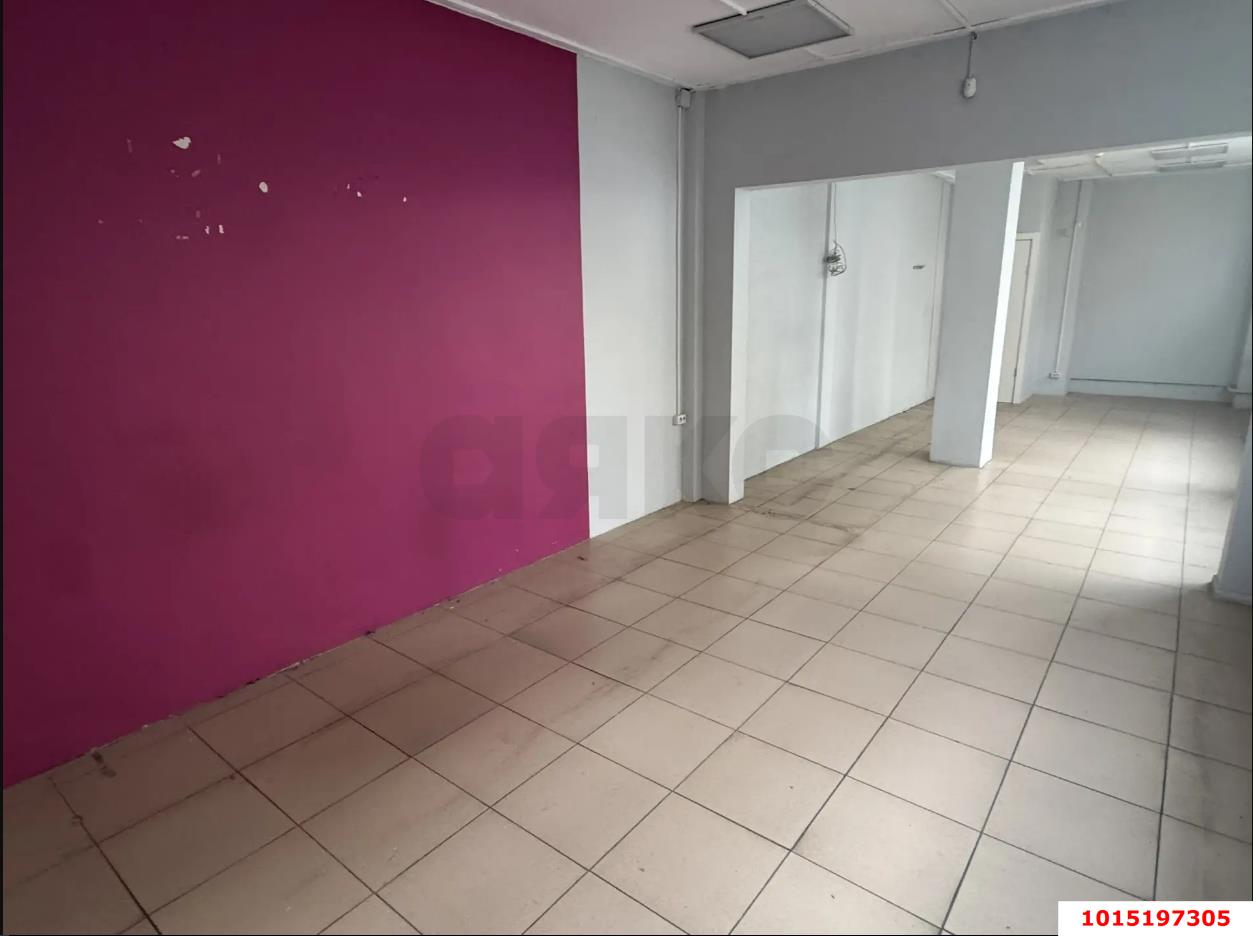 Фото №7: Торговое помещение 52&nbsp;м², 1/17&nbsp;эт. - Краснодар, Прикубанский внутригородской округ, мкр. Московский, ул. им. Байбакова Н.К., 6