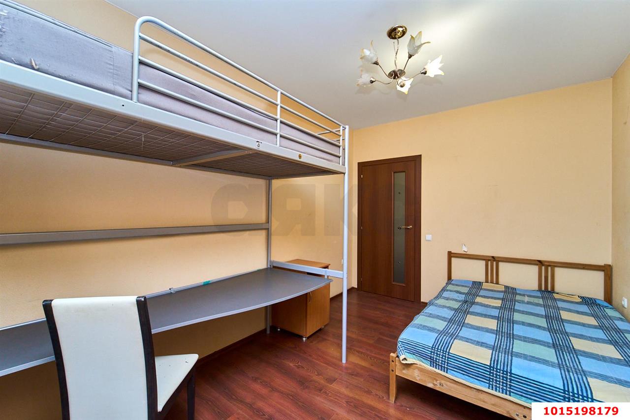 Фото №6: 2-комнатная квартира 55&nbsp;м², 1/3&nbsp;эт. - Краснодар, Прикубанский внутригородской округ, мкр. Музыкальный, ул. имени Ф.И. Шаляпина, 32/1