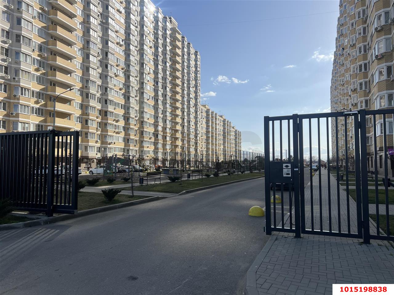 Фото №13: 1-комнатная квартира 38&nbsp;м², 18/19&nbsp;эт. - Краснодар, Прикубанский внутригородской округ, Славянский, мкр. Светлоград, ул. Красных Партизан, 1/4к3