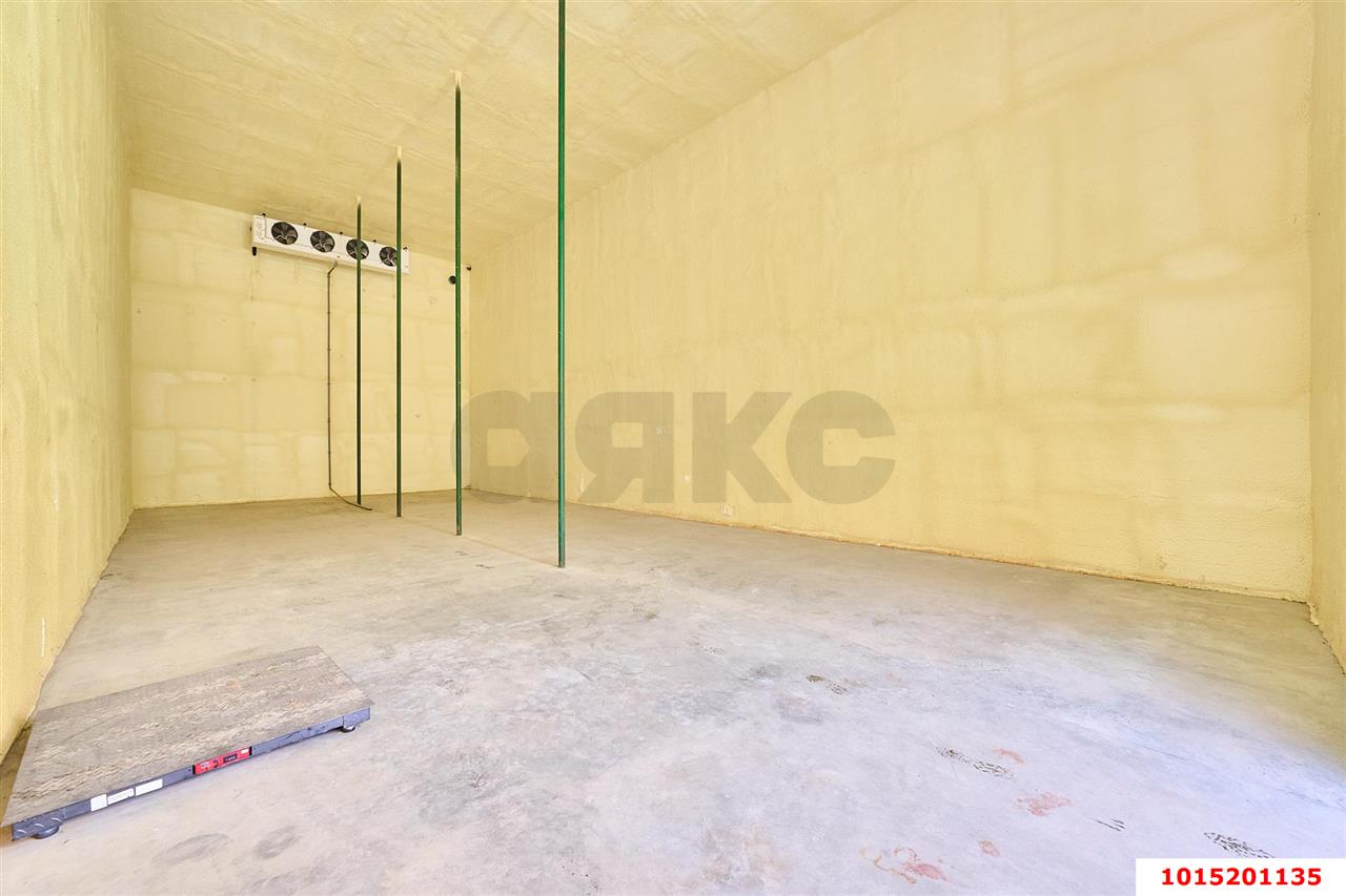 Фото №3: Коммерция 575&nbsp;м², 1/1&nbsp;эт. - Новодмитриевская, ул. Партизанская, 44