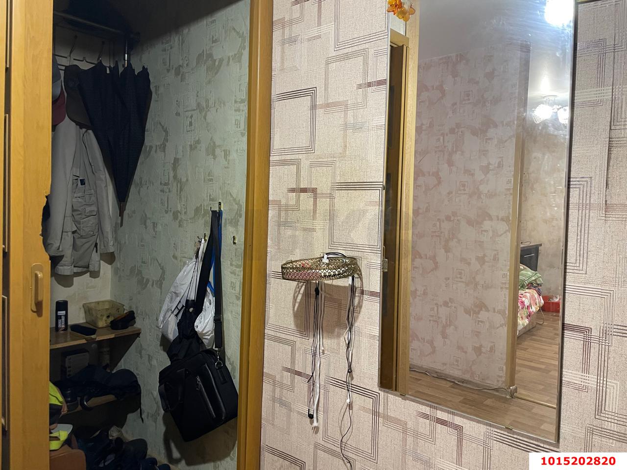 Фото №10: 3-комнатная квартира 49&nbsp;м², 4/5&nbsp;эт. - Краснодар, Прикубанский внутригородской округ, мкр. Фестивальный, ул. имени Тургенева, 215