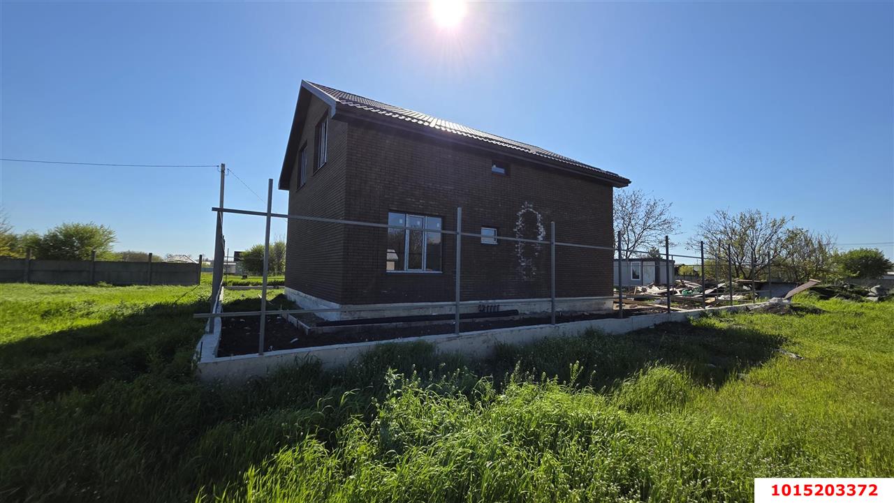 Фото №5: Дом 145&nbsp;м² + 4&nbsp;сот., 2&nbsp;эт. - Октябрьский, Прикубанский внутригородской округ, ст Радужное, ул. Центральная