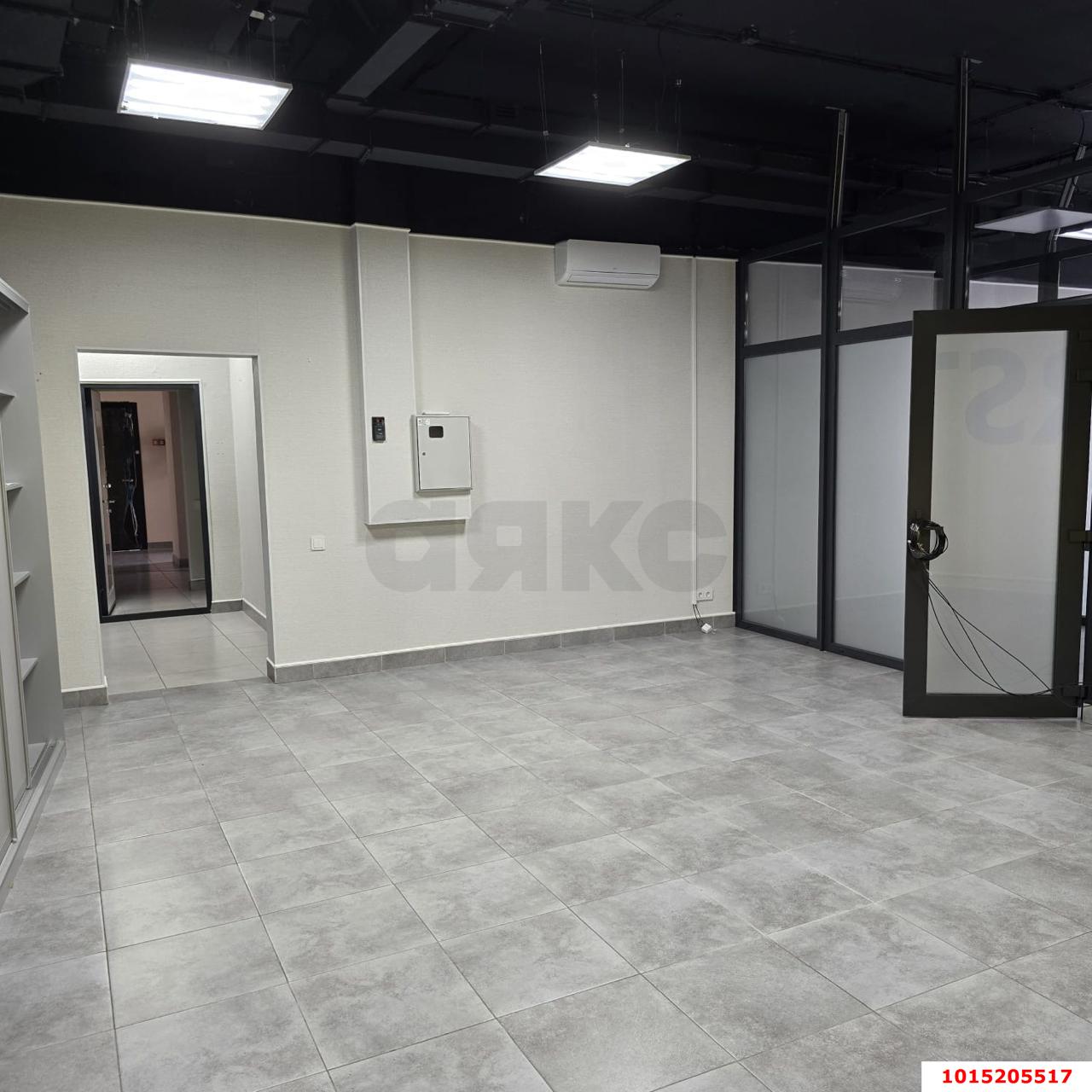 Фото №6: Торговое помещение 90&nbsp;м², 1/20&nbsp;эт. - Краснодар, Западный внутригородской округ, мкр. ЖК Краснодар Сити, ул. Шоссе Нефтяников, 18к4