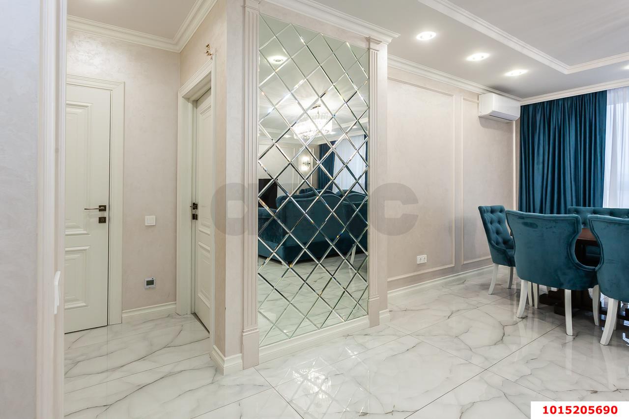 Фото №10: 2-комнатная квартира 85&nbsp;м², 6/16&nbsp;эт. - Краснодар, Центральный внутригородской округ, мкр. Центральный, ул. Красная, 176