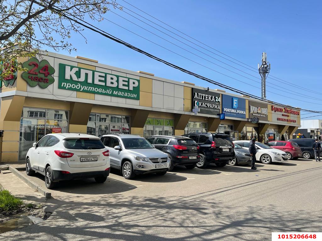 Фото №3: Торговое помещение 140&nbsp;м², 1/1&nbsp;эт. - Краснодар, Карасунский внутригородской округ, ж/м Пашковский, ул. Лавочкина, 20