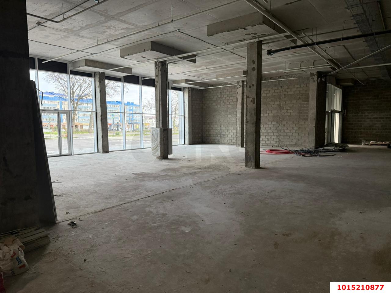 Фото №2: Отдельное здание 8372&nbsp;м², 1/1&nbsp;эт. - Краснодар, Прикубанский внутригородской округ, мкр. Образцово, ул. Адмирала Макарова, 1к3
