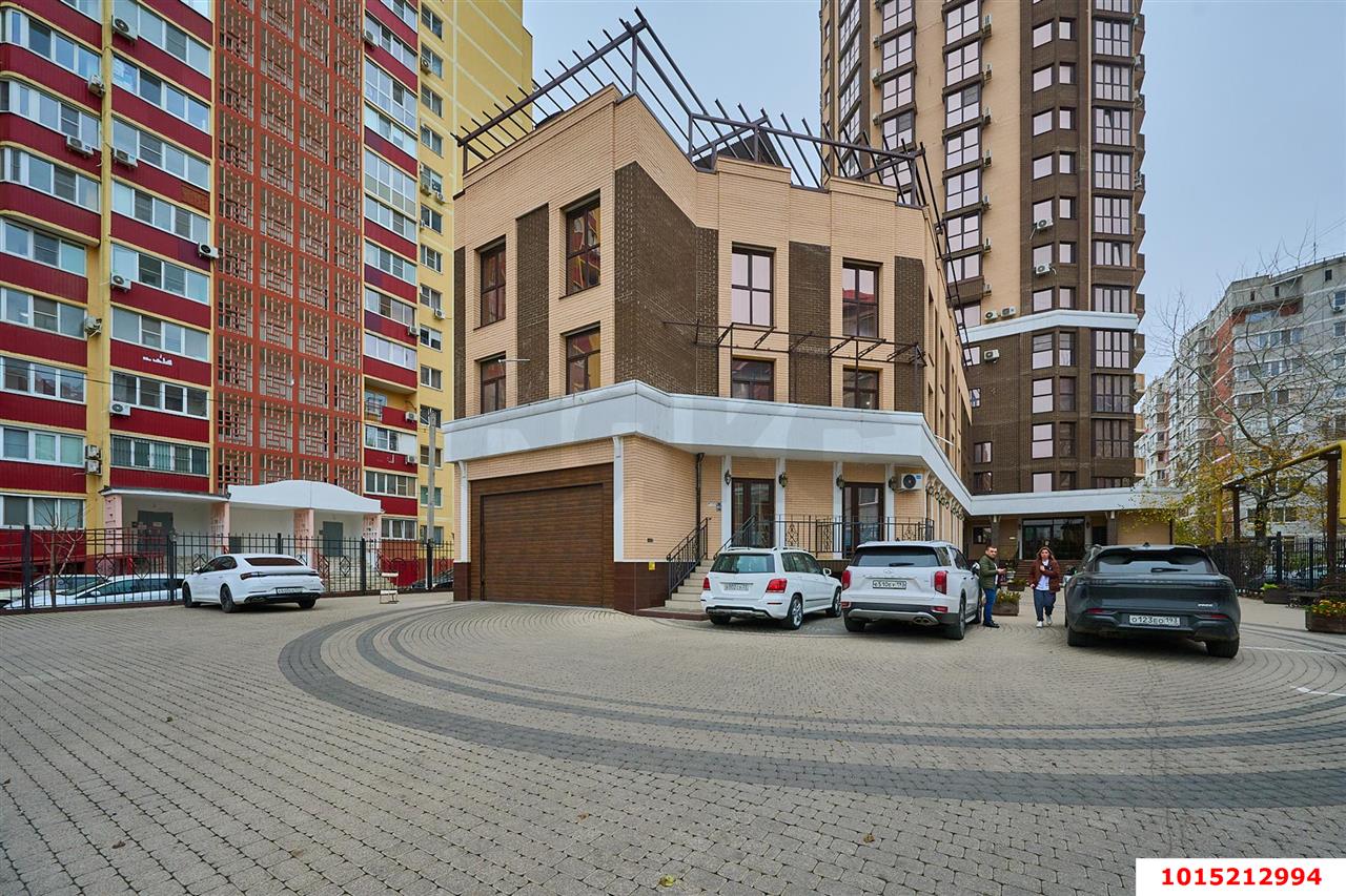Фото №18: 1-комнатная квартира 47&nbsp;м², 1/3&nbsp;эт. - Краснодар, Западный внутригородской округ, мкр. Фестивальный, ул. Гаражная, 79/1