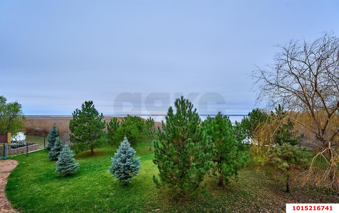 Фото №3: Дом 900&nbsp;м² + 130&nbsp;сот., 2&nbsp;эт. - Каневская, ул. Северная, 2А