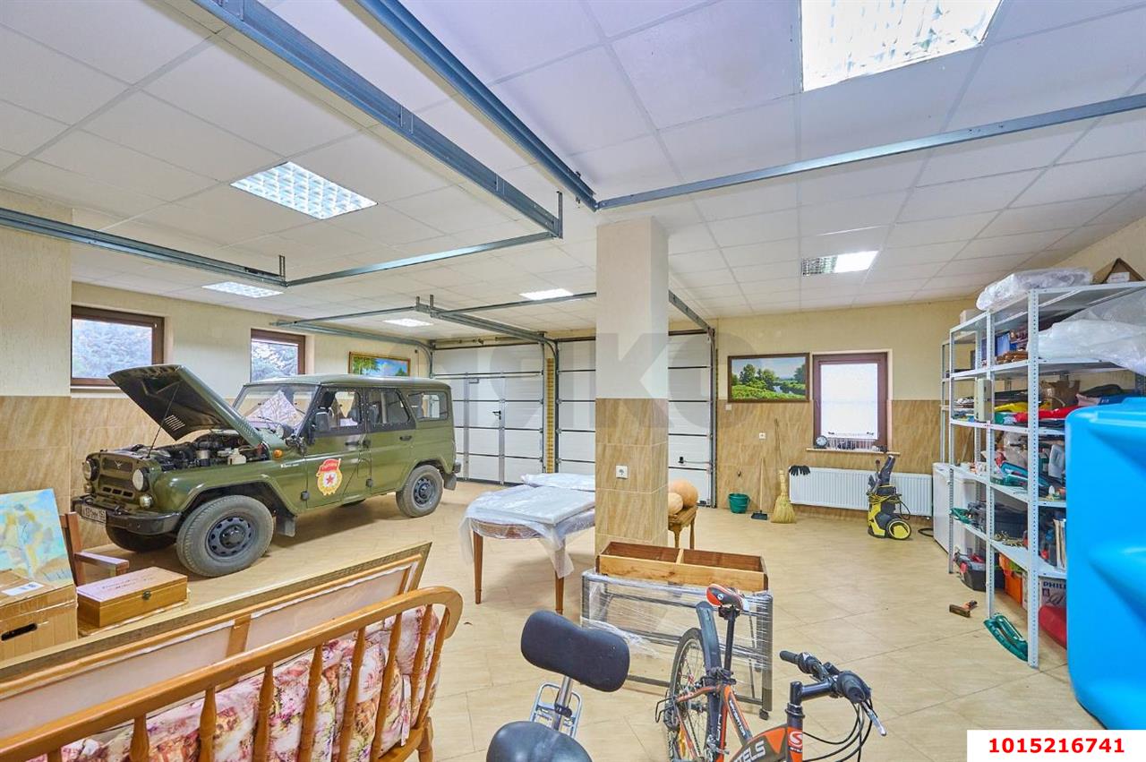 Фото №12: Дом 900&nbsp;м² + 130&nbsp;сот., 2&nbsp;эт. - Каневская, ул. Северная, 2А
