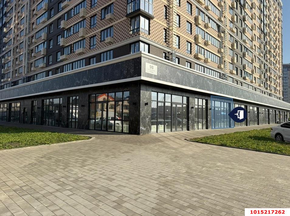 Фото №1: Торговое помещение 102&nbsp;м², 1/16&nbsp;эт. - Краснодар, Прикубанский внутригородской округ, мкр. жилой комплекс Сармат, ул. Константина Гондаря, 98
