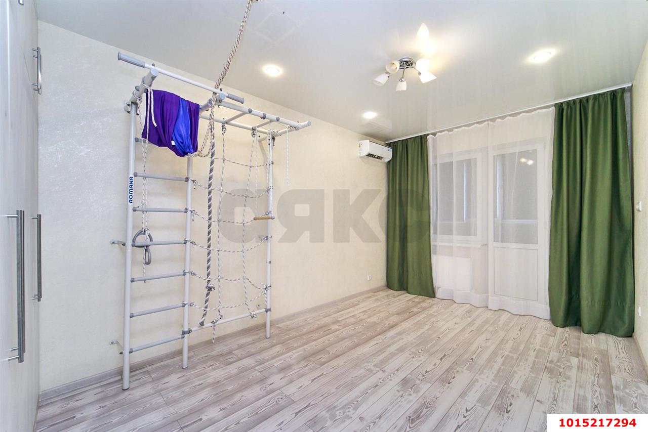 Фото №4: 2-комнатная квартира 64&nbsp;м², 1/16&nbsp;эт. - Краснодар, Прикубанский внутригородской округ, имени Петра Метальникова, мкр. жилой комплекс Инсити, ул. Евгении Жигуленко, 11к1