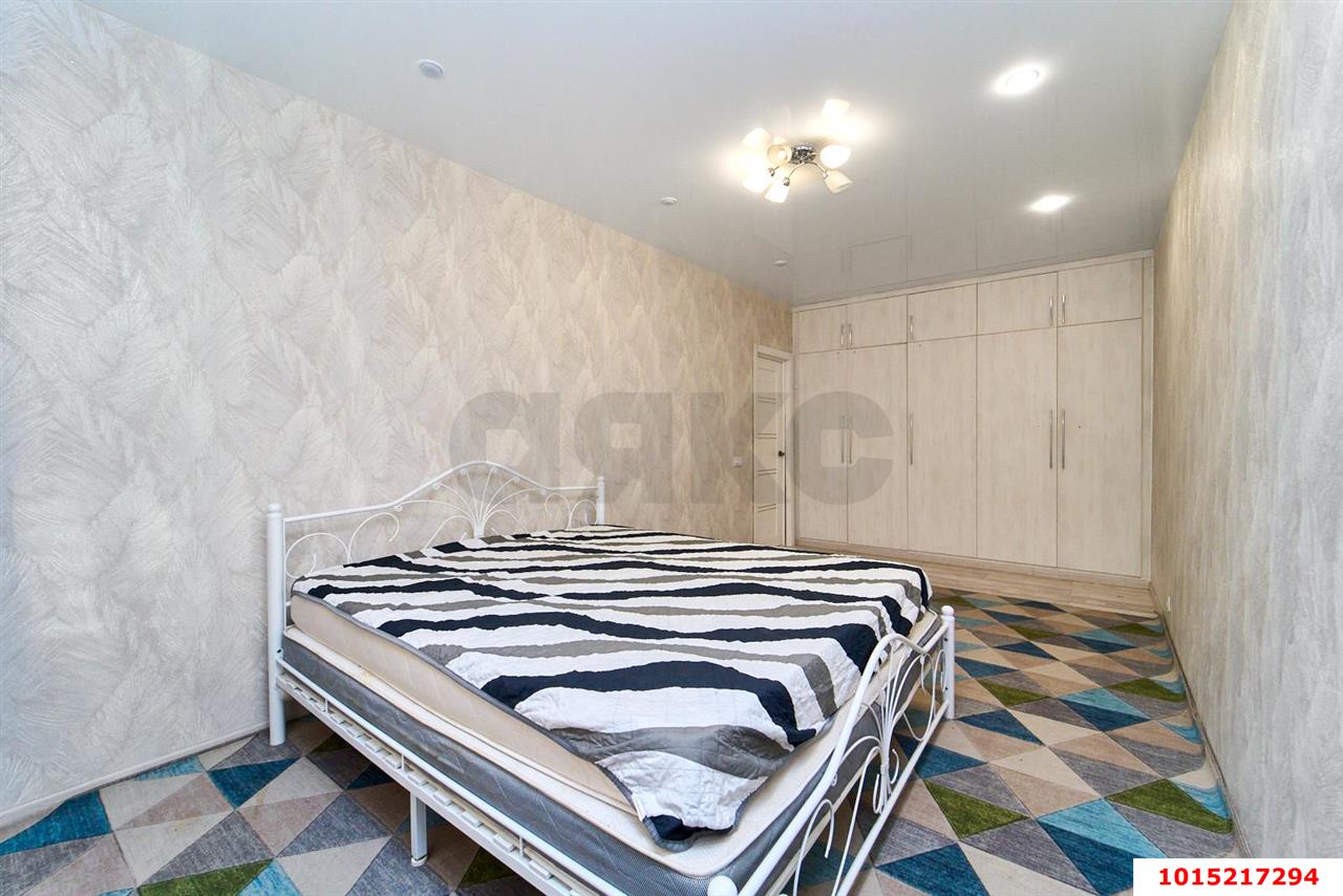 Фото №6: 2-комнатная квартира 64&nbsp;м², 1/16&nbsp;эт. - Краснодар, Прикубанский внутригородской округ, имени Петра Метальникова, мкр. жилой комплекс Инсити, ул. Евгении Жигуленко, 11к1